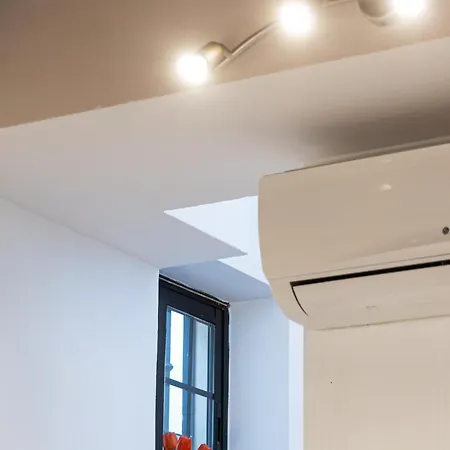 H2m Lazcano With Sunny Terrace In Old Town Apartment