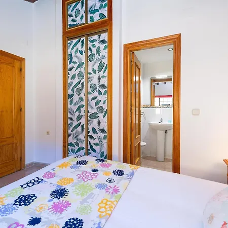 H2m Lazcano With Sunny Terrace In Old Town Apartment