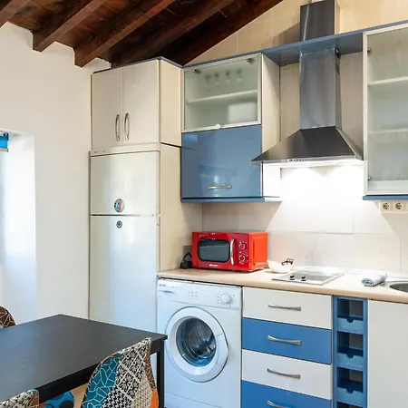 H2m Lazcano With Sunny Terrace In Old Town Apartment Malaga