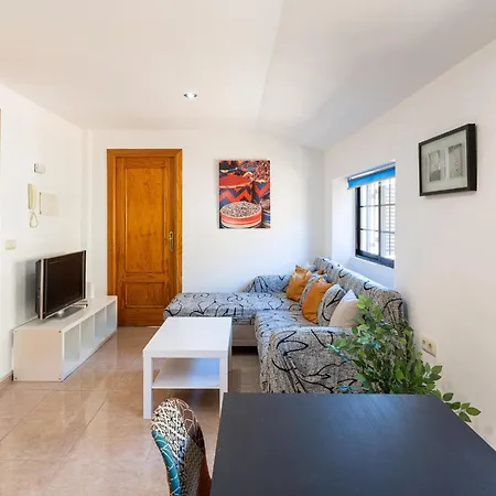 H2m Lazcano With Sunny Terrace In Old Town Apartment *