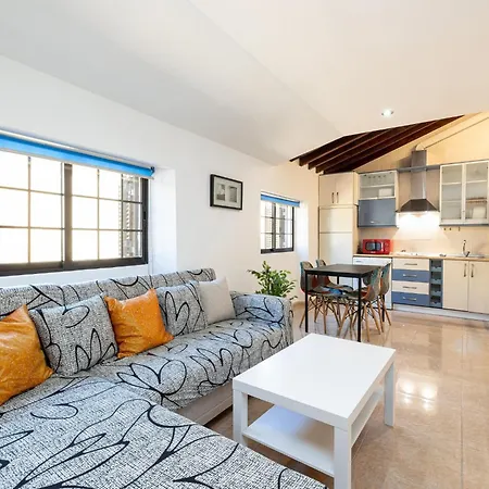 H2m Lazcano With Sunny Terrace In Old Town Apartment